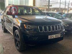 جیپ گراند شیرۆکی